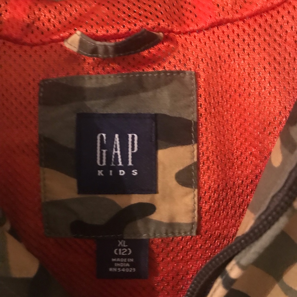 GAP jacket - Picture 2 of 3